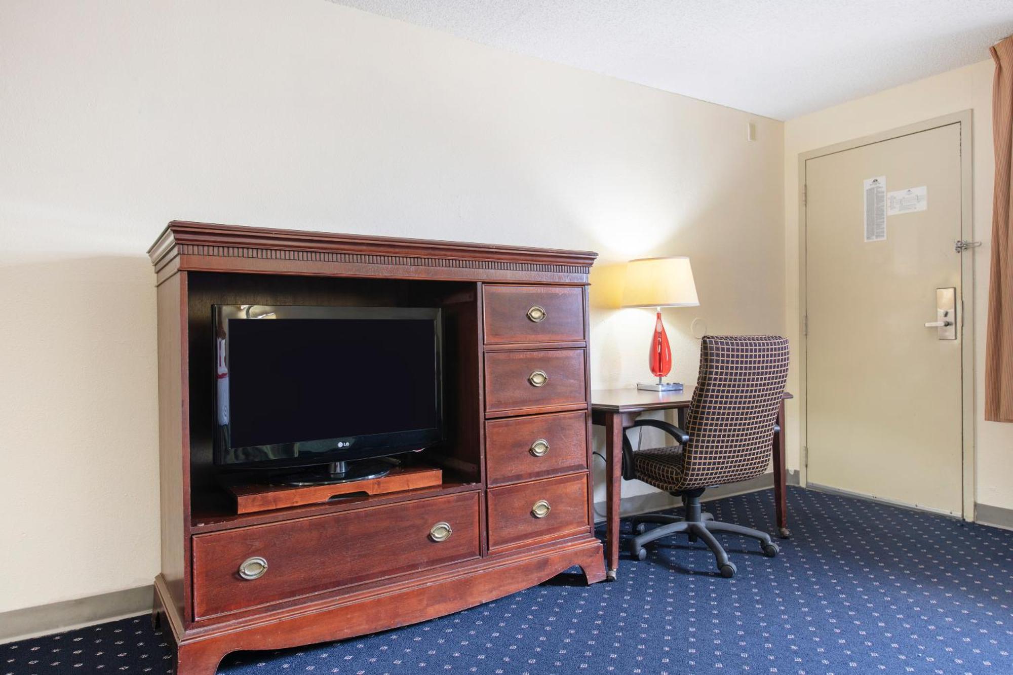 Oyo Hotel Tulsa International Airport Eksteriør billede