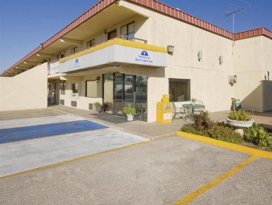 Oyo Hotel Tulsa International Airport Eksteriør billede