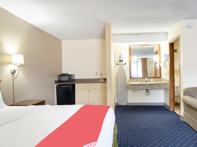 Oyo Hotel Tulsa International Airport Eksteriør billede